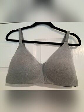 Torrid Curve Wirefree Gray Comfort Bra, Size 42C